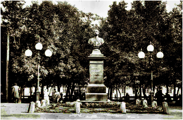 Памятник царю–освободителю в Минске